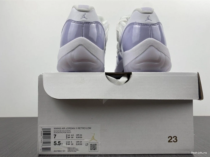 One Kick Air Low Pure AH7860-101 11 Violet WMNS Jordan 0713